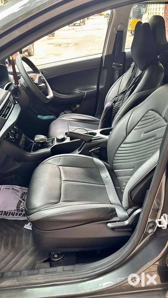 2024 Tata Nexon Smart+ Amt  11.4k Km  Single Owner  Insurance 2027