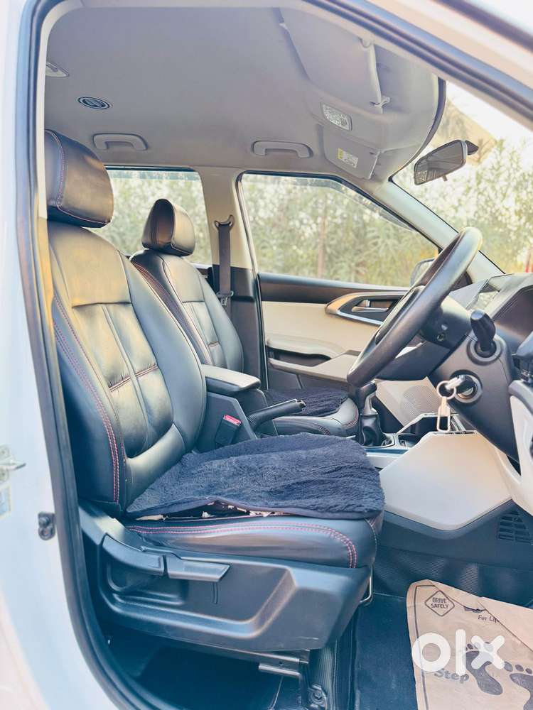 Kia Carens 1.4 Premium 7 Str, 2022, Petrol