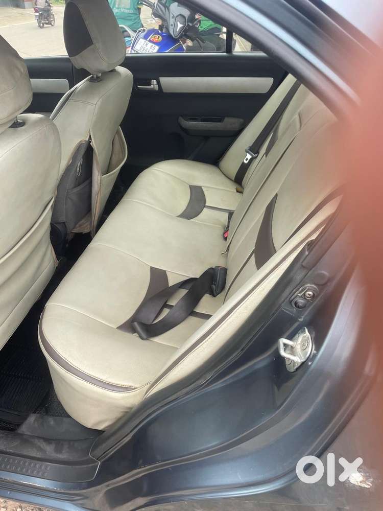 Maruti Suzuki Swift Dzire Vdi, 2011, Diesel