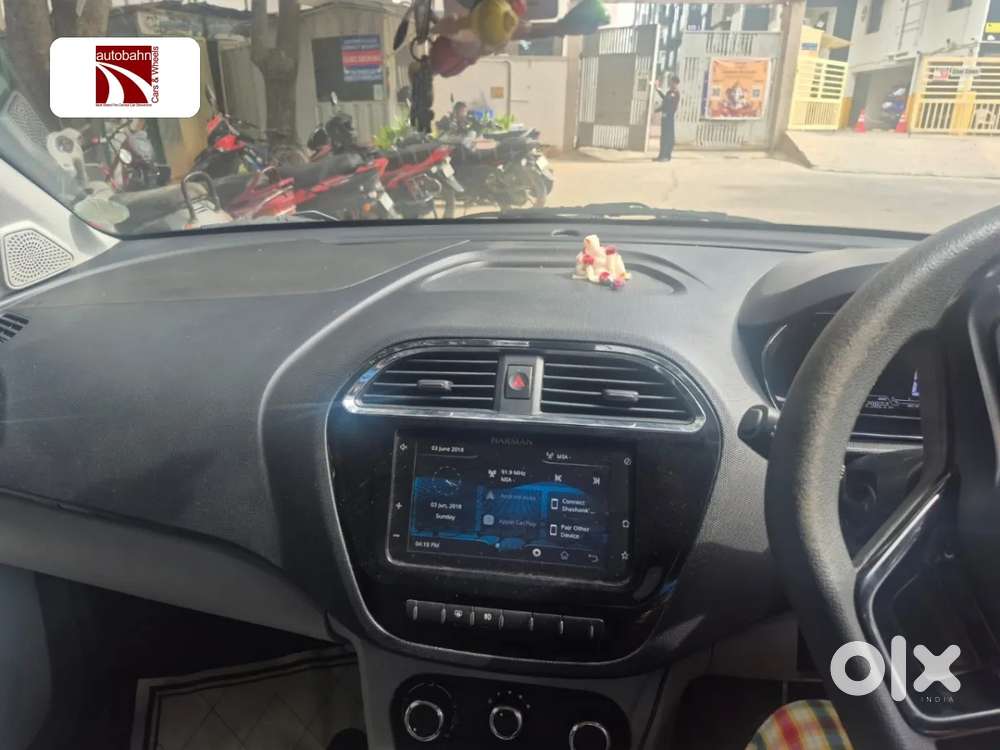 Tata Tiago Xza, 2022, Petrol