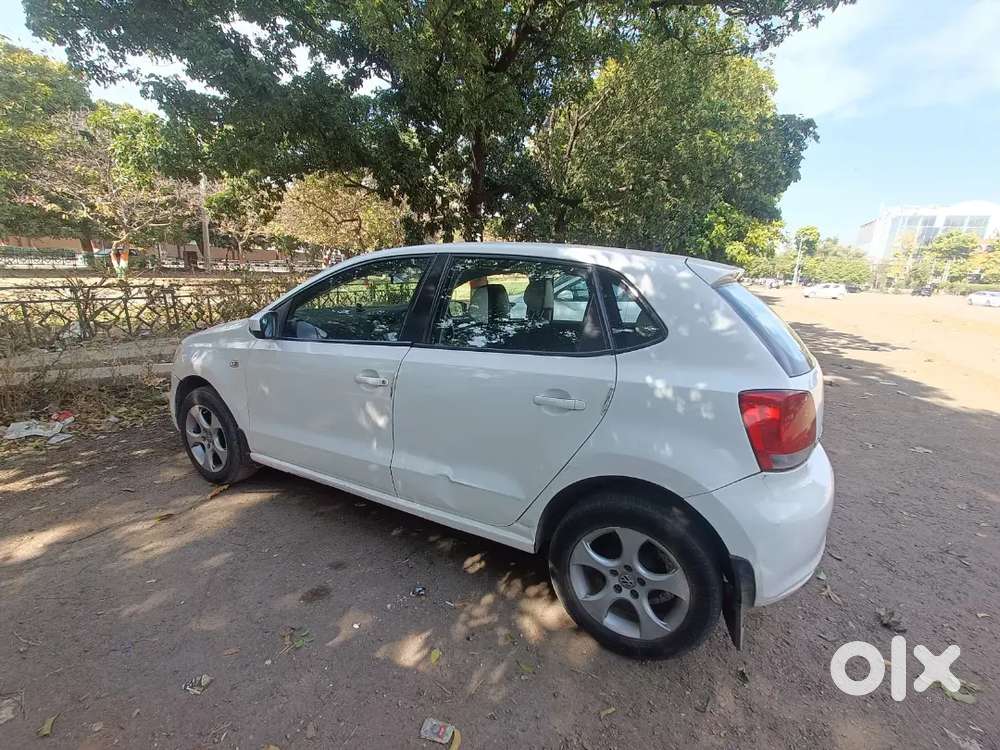 Volkswagen Polo 2012 Car