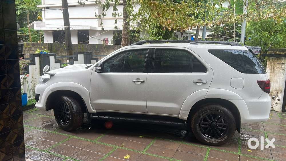 Toyota Fortuner 2.5 4x2 Mt Trd Sportivo, 2013, Diesel