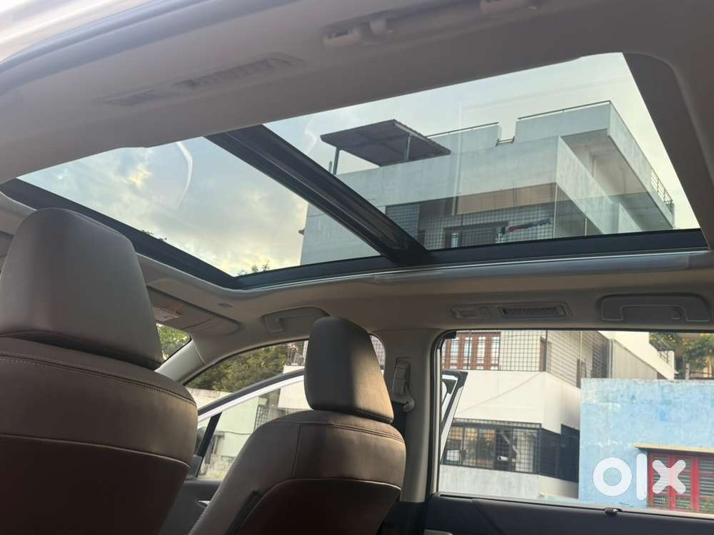 Toyota Innova Hycross Petrol Automatic 2026