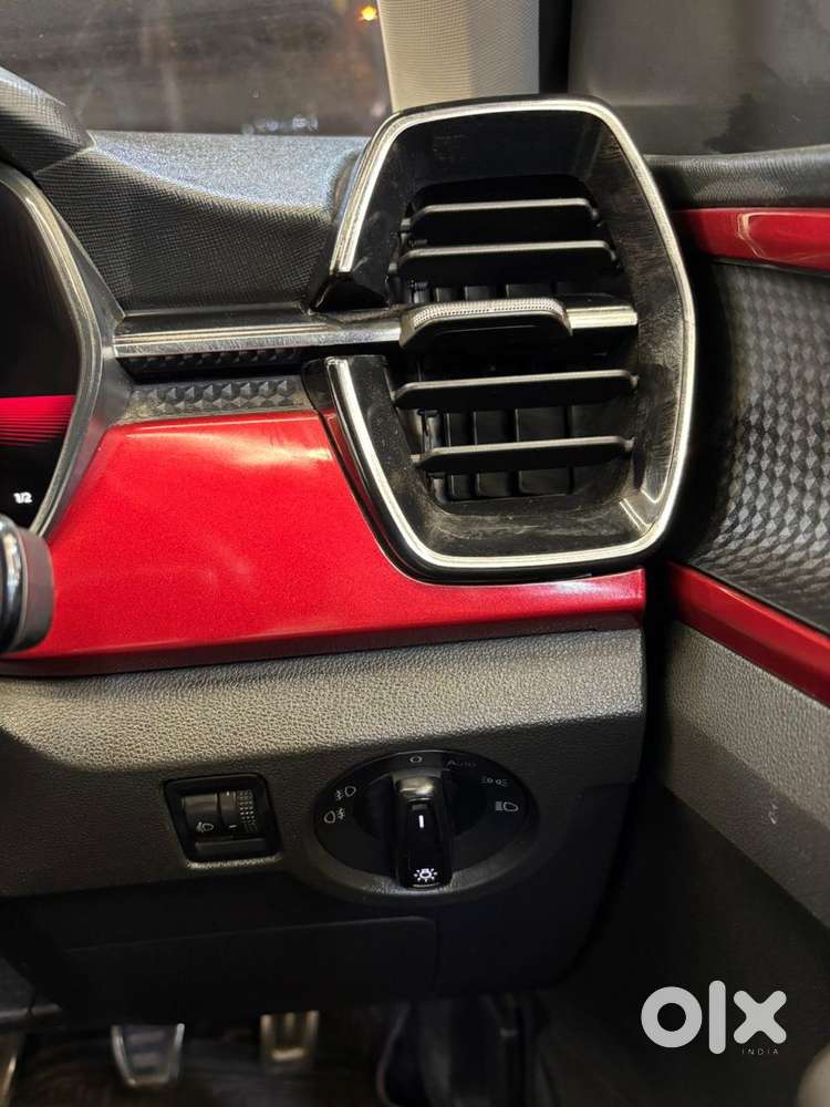 Skoda Kushaq Monte Carlo 1.5l Tsi Mt, 2023, Petrol