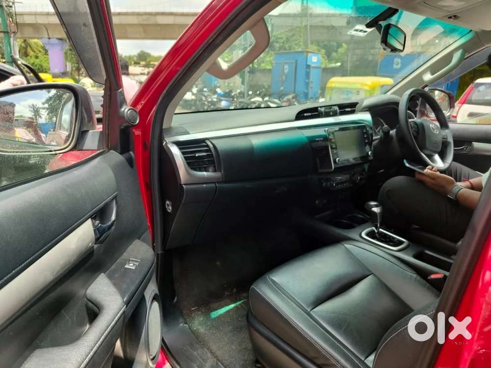 Toyota Hilux 2.8 High 4x4 Mt, 2024, Diesel