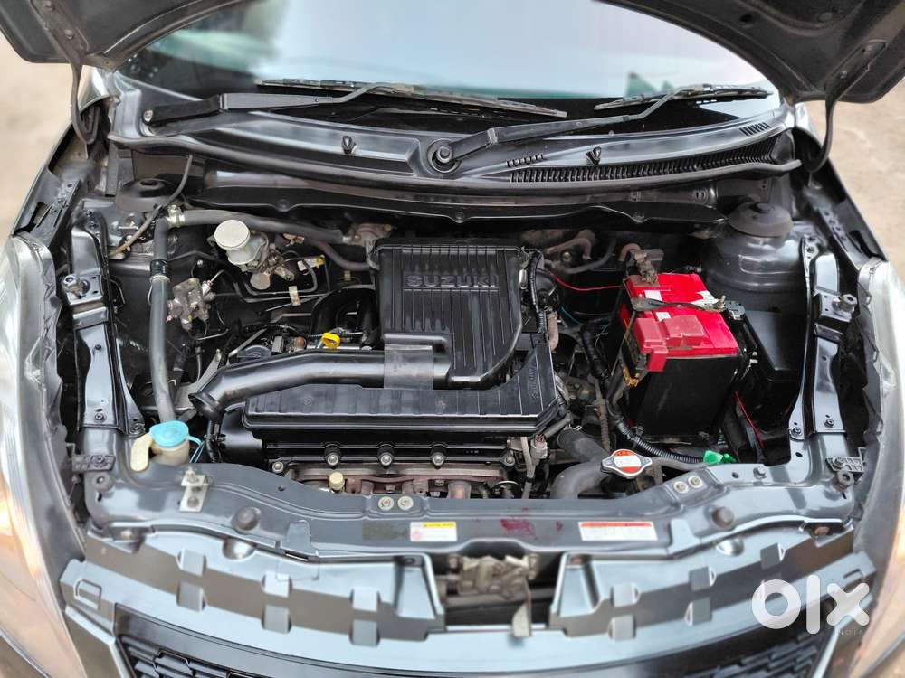 Maruti Suzuki Swift Vxi Optional, 2015, Petrol