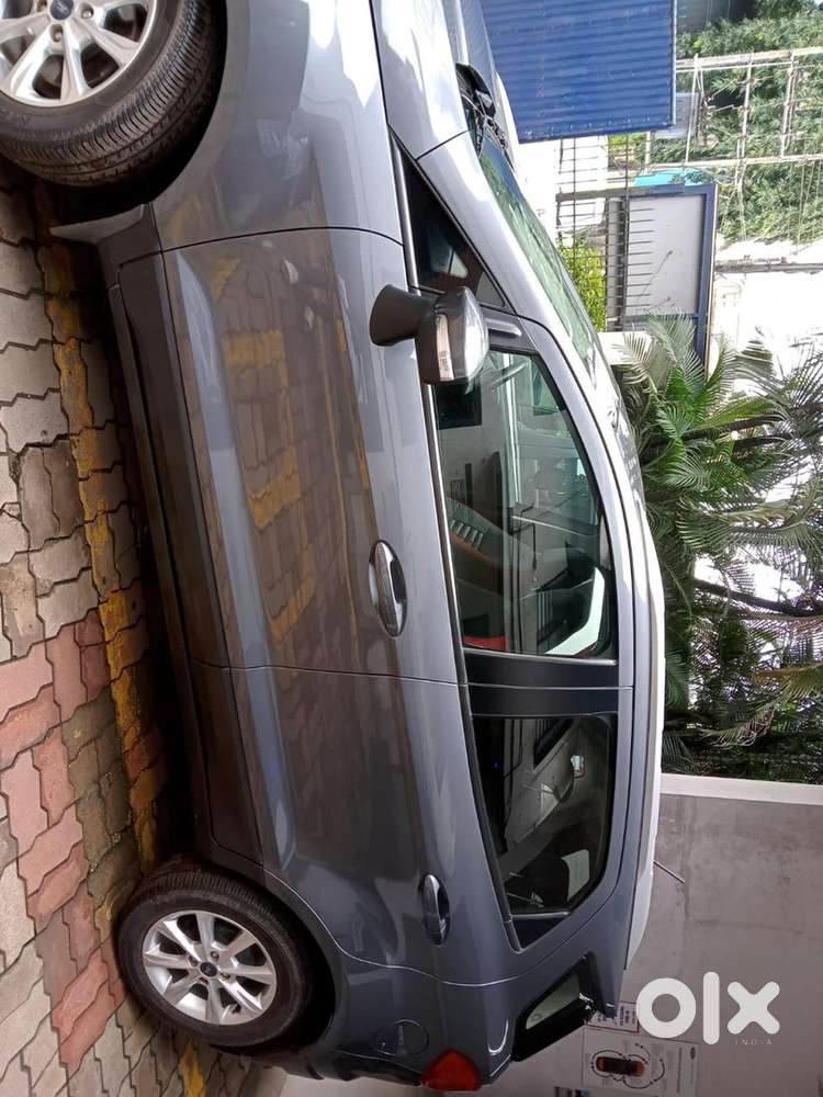 Ford Ecosport Titanium Petrol Manual 59000 Km Driven With Record