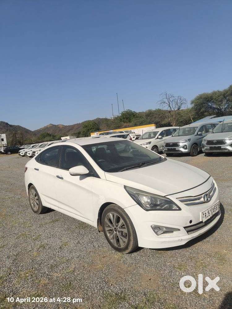 Hyundai Verna Crdi 1.6 At Ex, 2016, Diesel