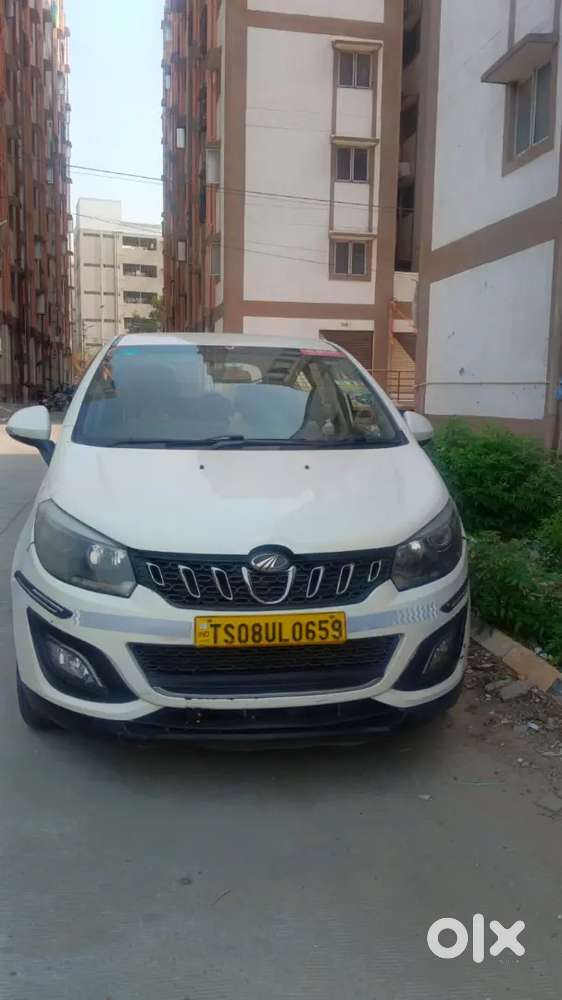 Mahindra Marazzo 2023 Diesel 100000 Km Driven