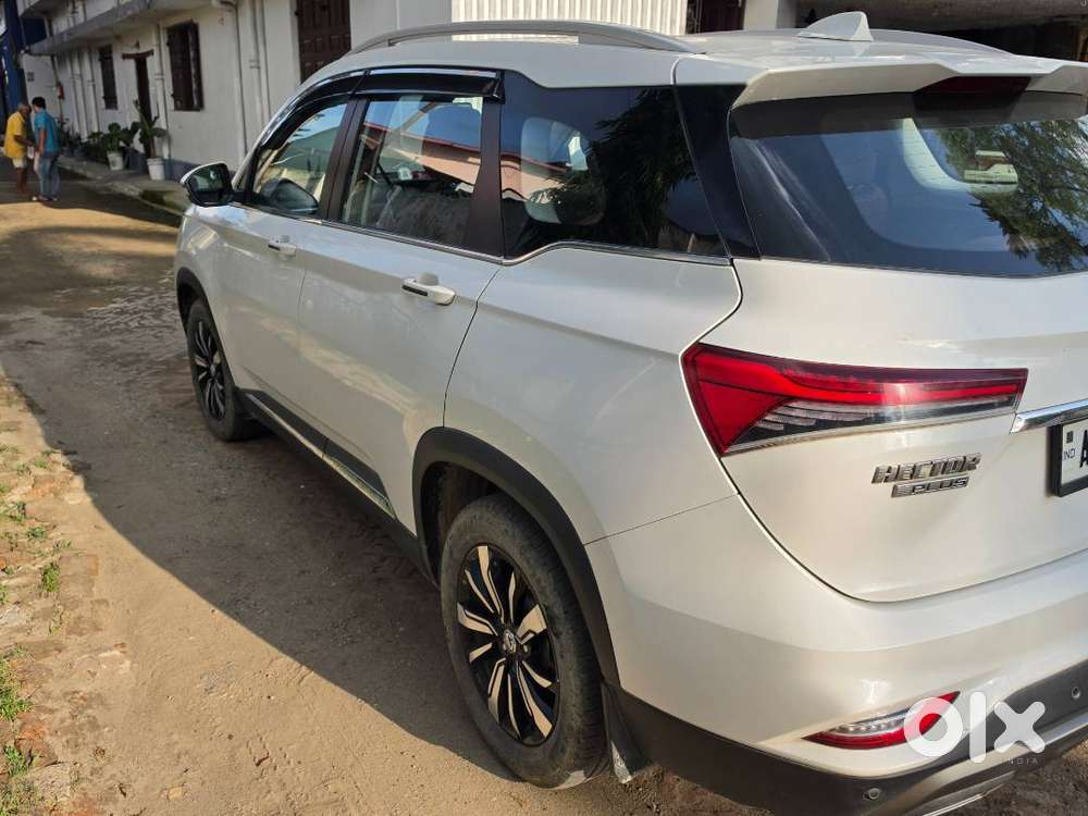 Mg Hector Plus 1.5 Sharp Dct