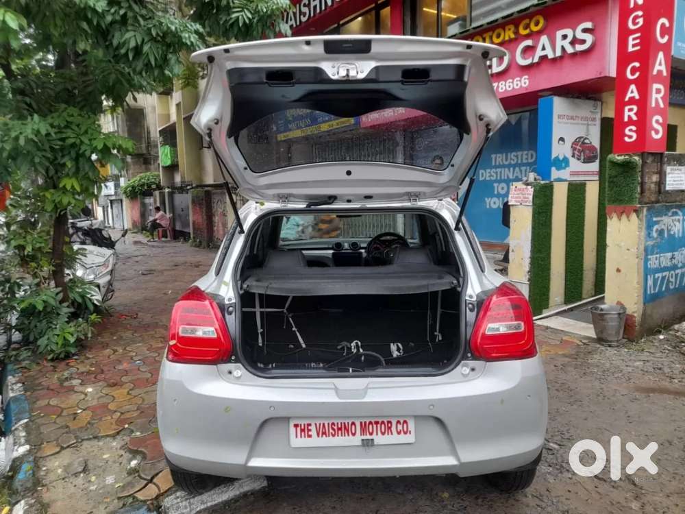 Maruti Suzuki Swift Vxi, 2022, Petrol