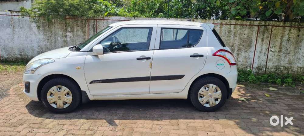 Maruti Suzuki Swift Lxi, 2015, Petrol