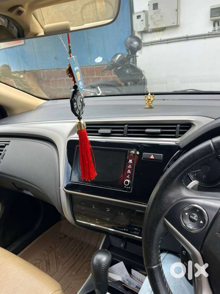 Honda City Zx 2017 Petrol Well Maintained