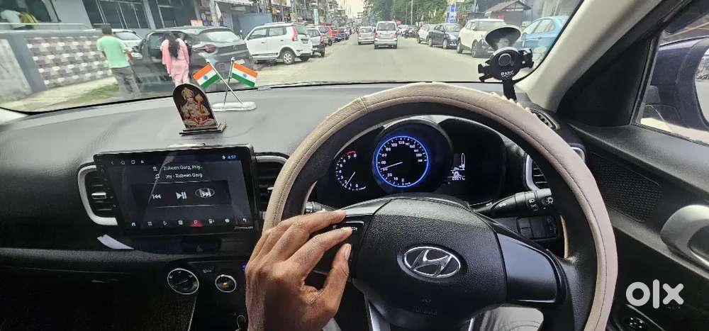 Hyundai Venue 2019 Petrol Well Maintained
