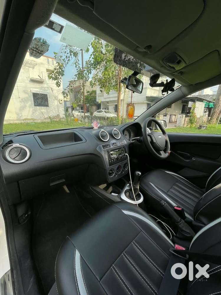 Ford Figo Petrol 2014