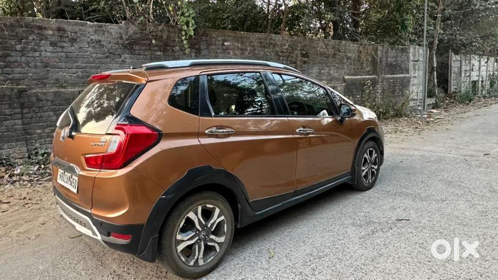 Honda Wr-v 2018 Petrol 4800 Km Driven