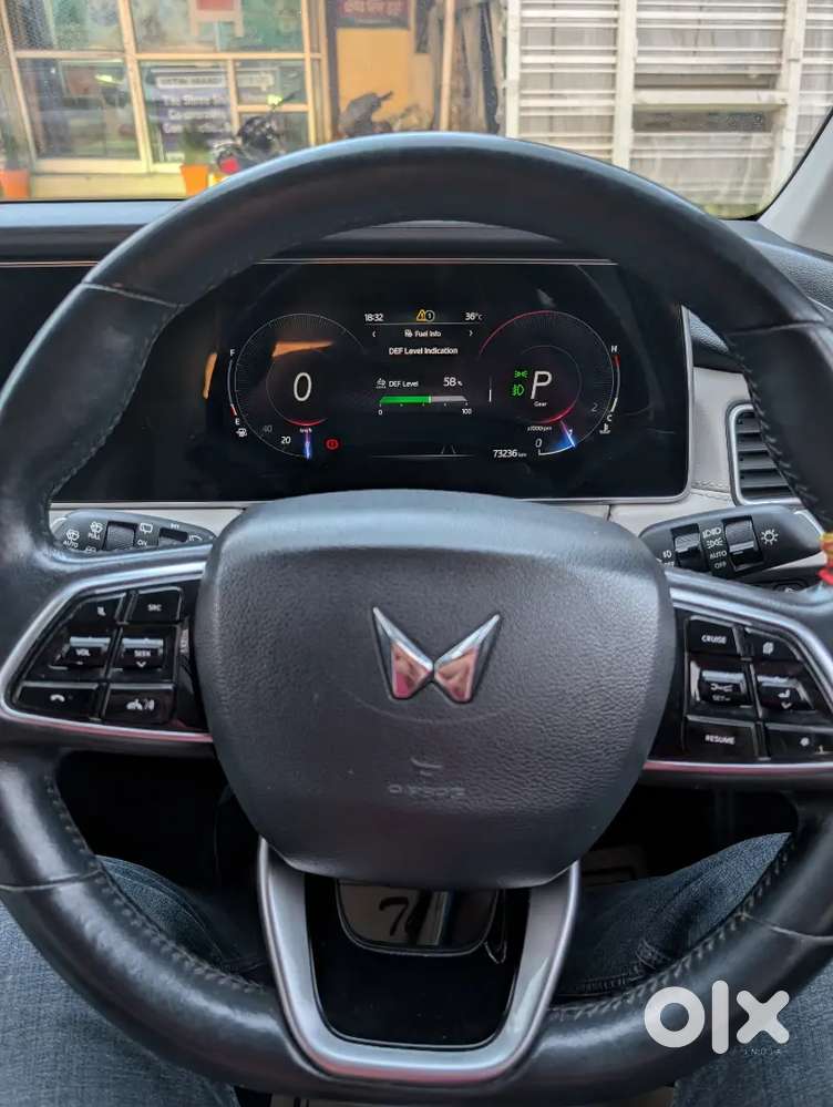 Mahindra Xuv700 2022 Diesel Well Maintained