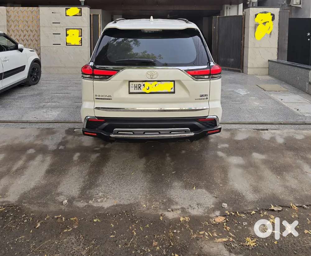 Toyota Innova Hycross 2024 Hybrid