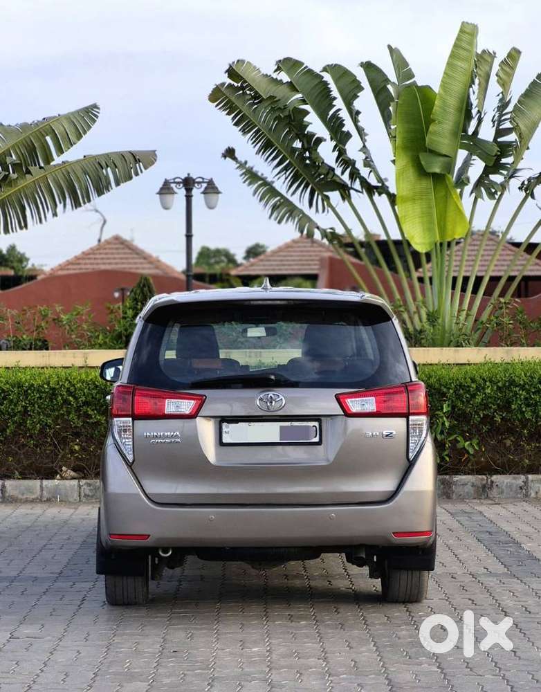 Toyota Innova Crysta 2.8 Zx At, 2016, Diesel