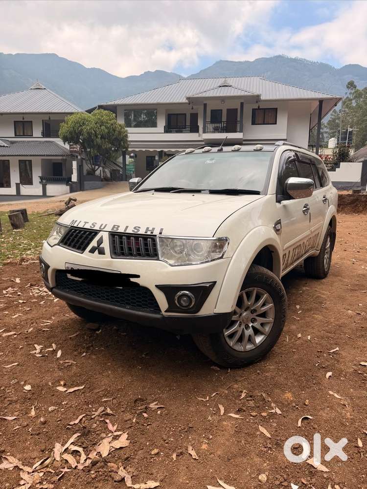 Mitsubishi Pajero Sport 2012