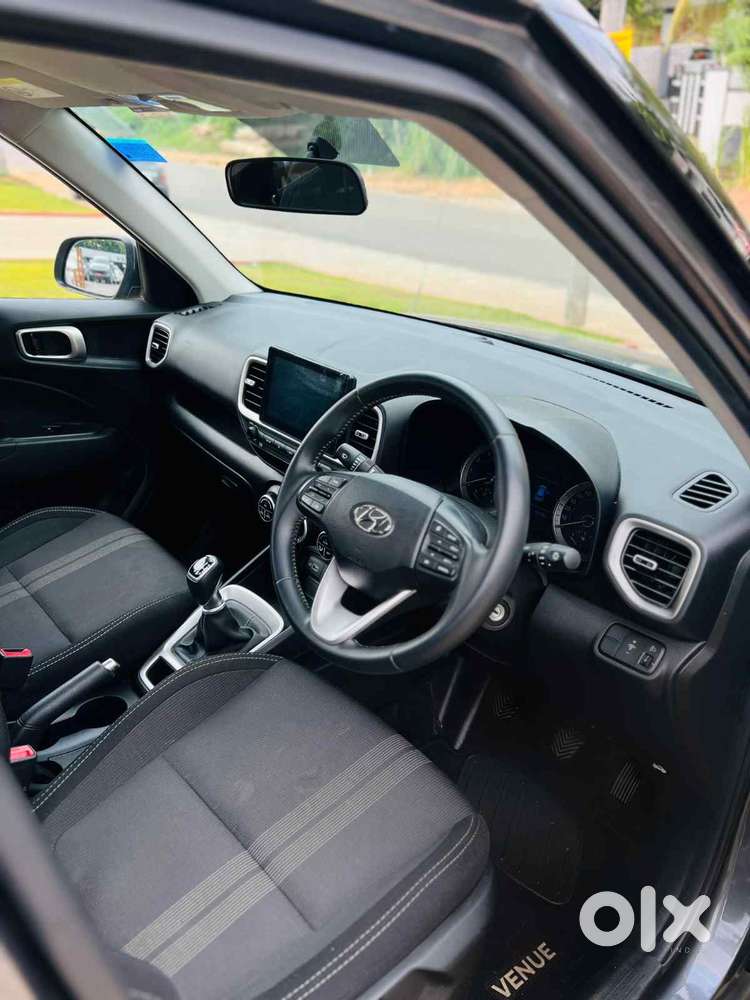 Hyundai Venue 1.0l Turbo Gdi Sx Mt, 2021, Petrol