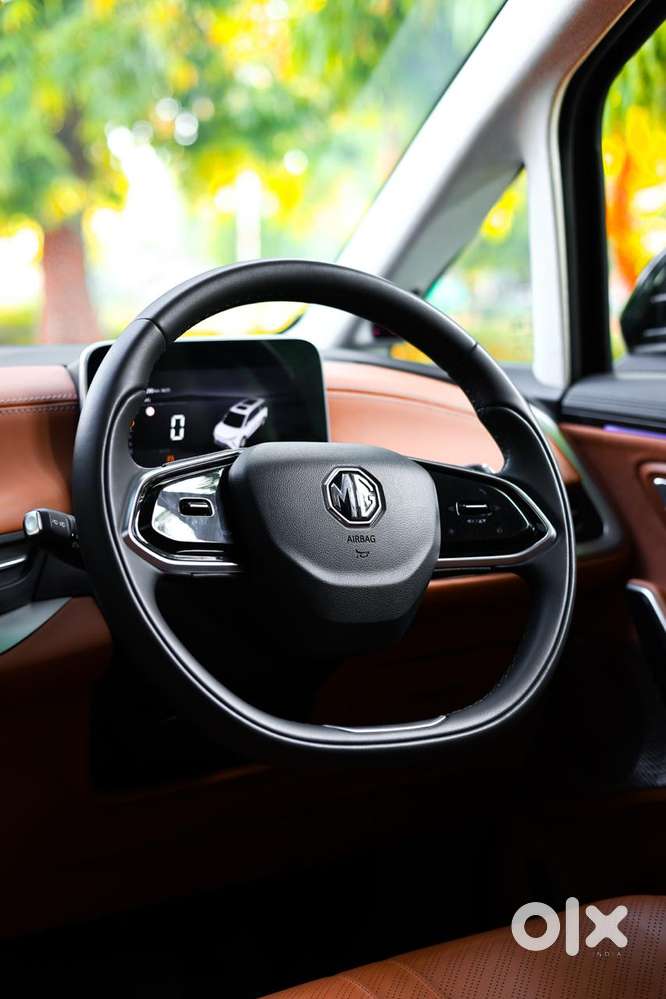 Mg M9 Ev, 2025, Electric