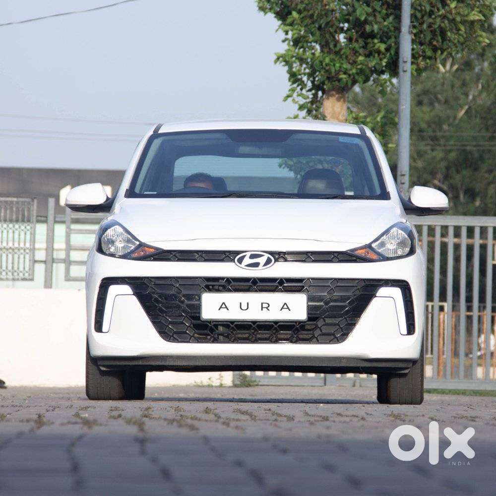 Hyundai Aura 1.2 Sx Cng, 2024, Petrol