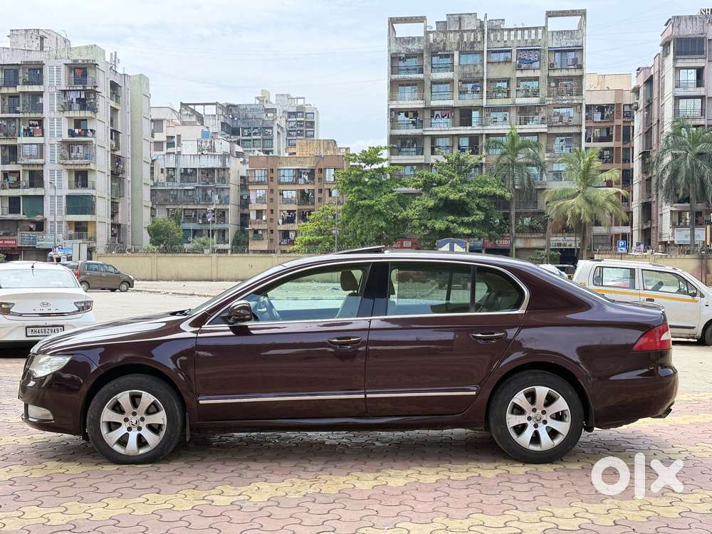 Skoda Superb Elegance 2.0 Tdi Cr At, 2011, Diesel