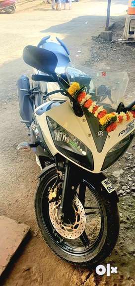 Yamaha r15 v3 second best sale hand price