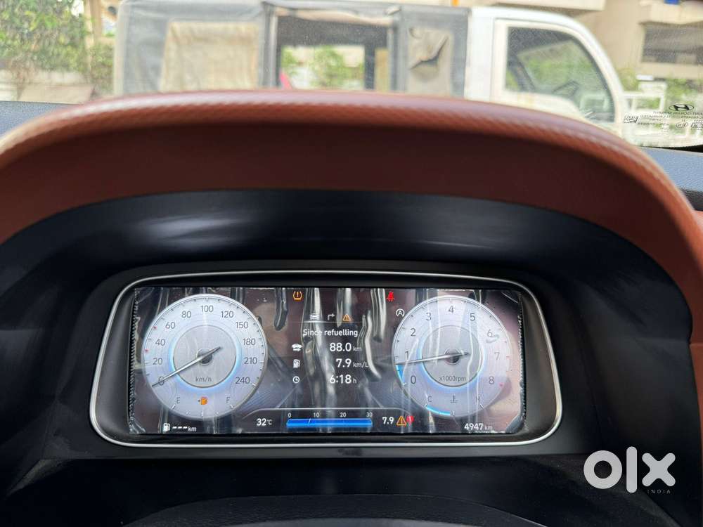 Hyundai Alcazar Platinum 7 Str 1.5 Turbo Petrol Adventure, 2023, Pet..