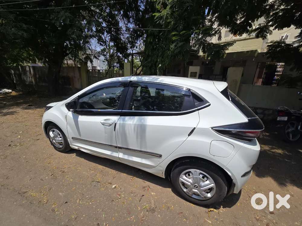 Tata Altroz 1.5 Xm 2022 Diesel Car