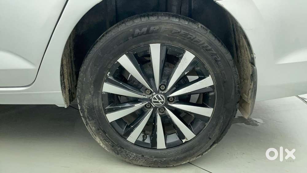 Volkswagen Virtus Highline Plus 1.0 Tsi At, 2022, Petrol
