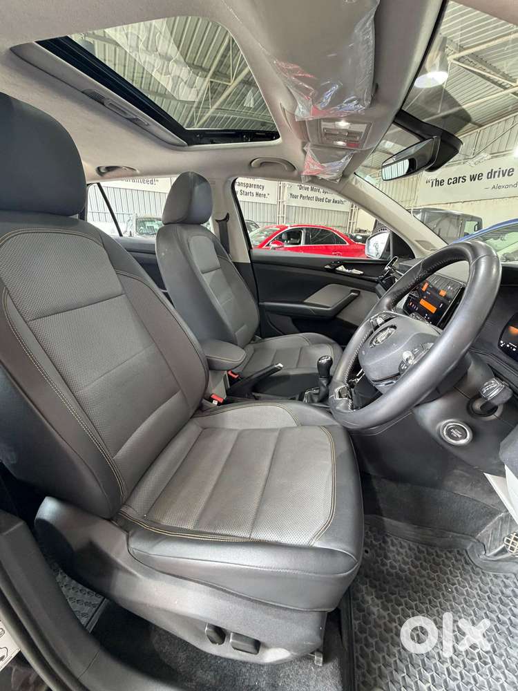 Skoda Kushaq 1.0 Tsi Style, 2024, Petrol