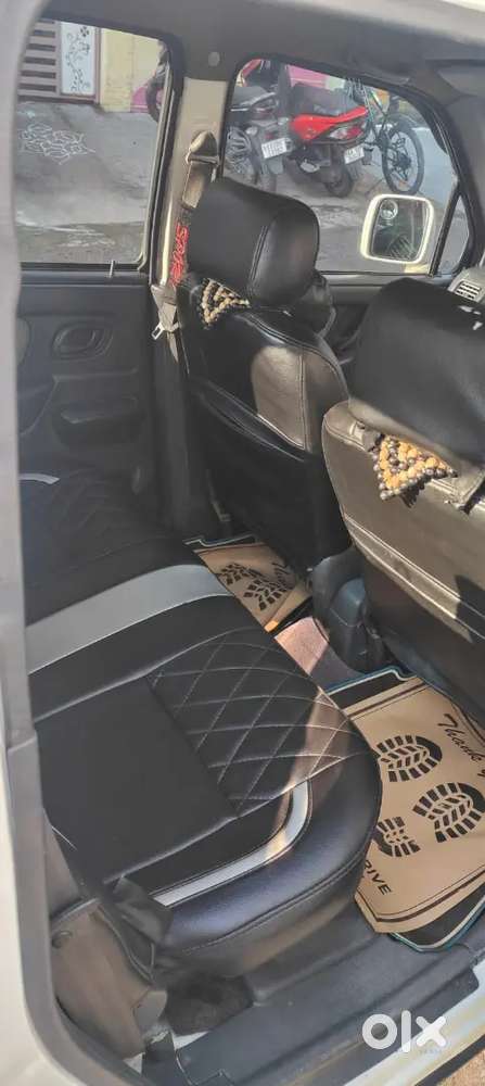 Fully Loded Car Magwell Android System Extra Fog Lamp Are Added