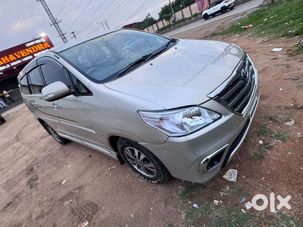 Toyota Innova Diesel 2013