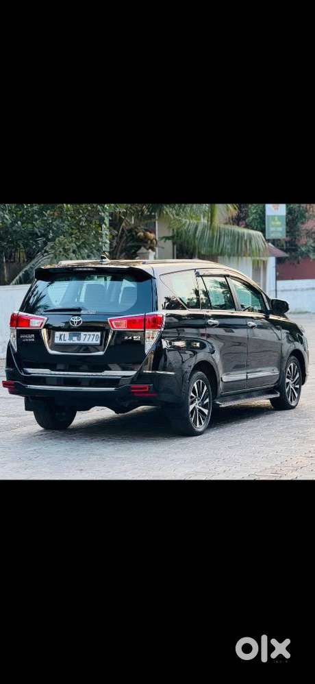 Toyota Innova Crysta [2020-ongoing] 2.7 Zx At 7 Str, 2022, Diesel