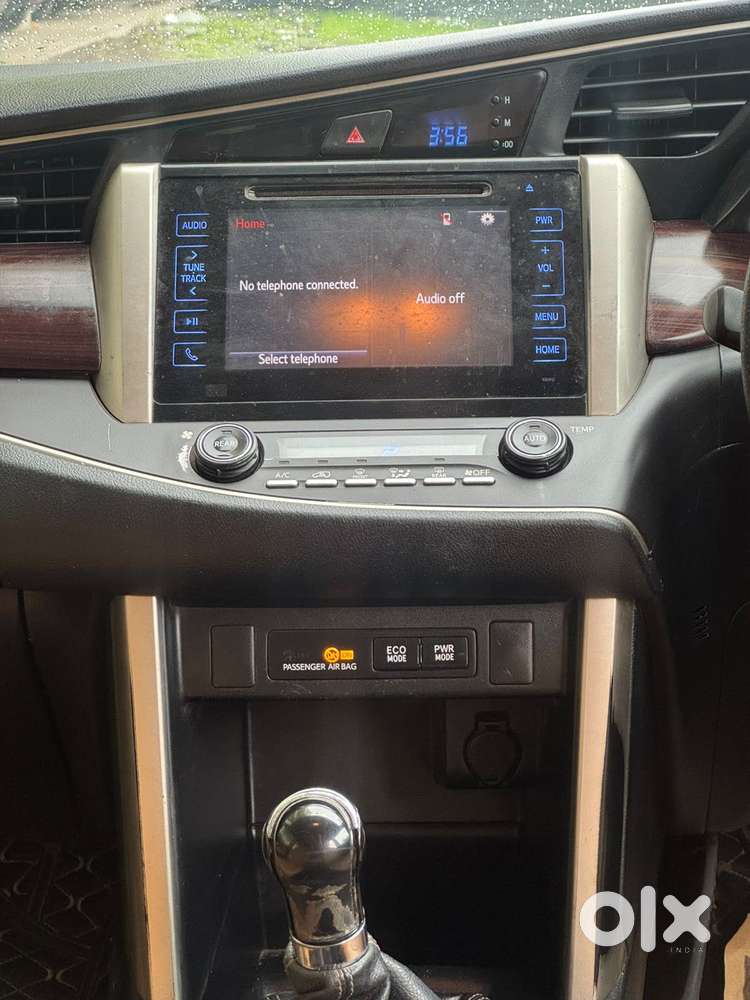 Toyota Innova Crysta 2.4 V, 2017, Diesel
