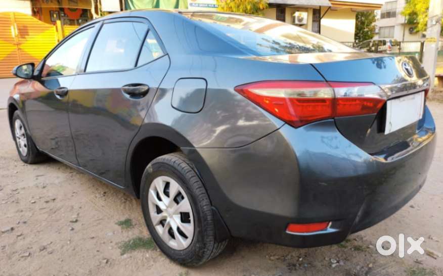 Toyota Corolla Altis 2010-2013 Diesel D4dj, 2015, Diesel