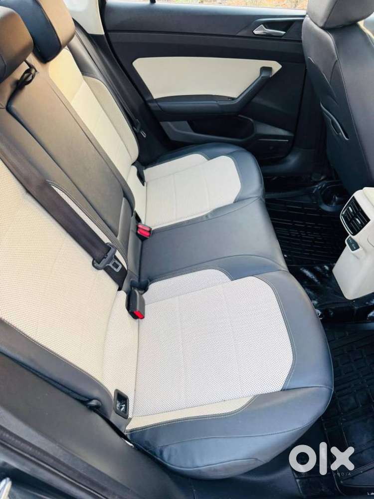 Skoda Slavia Style 1.0l Tsi Mt, 2022, Petrol