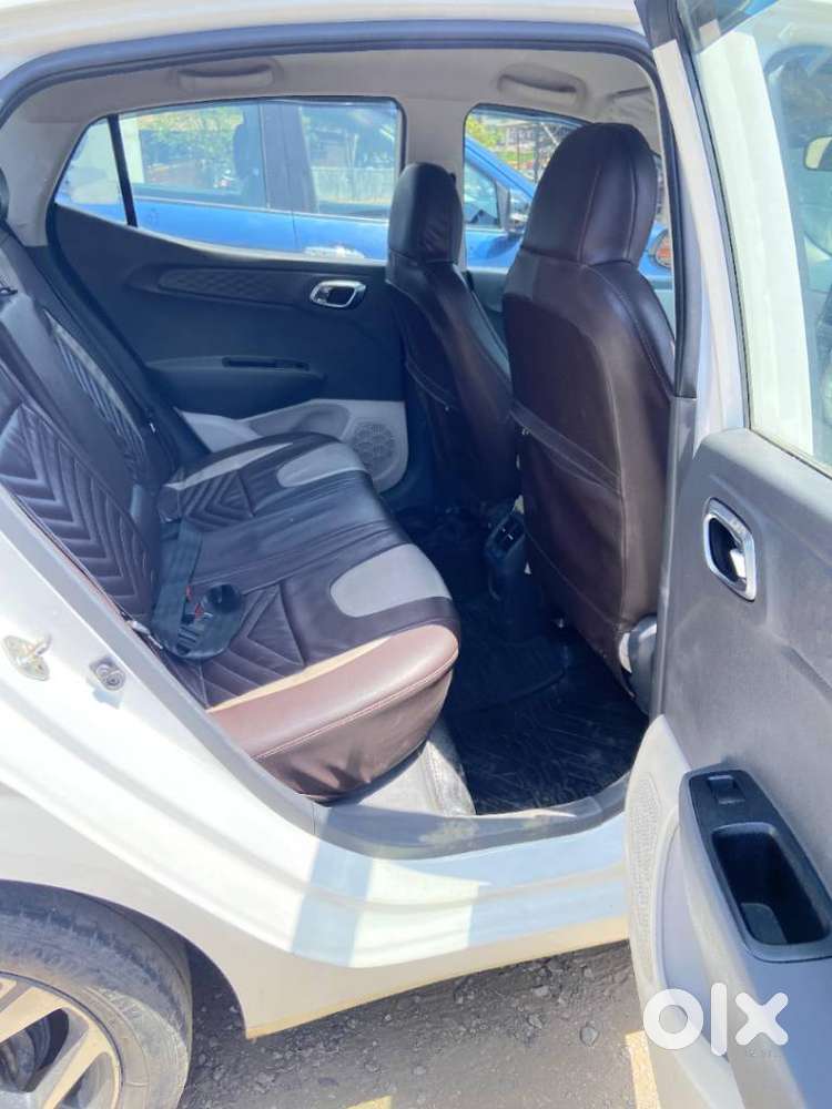 Hyundai Aura 1.2 E Petrol Mt, 2020, Petrol