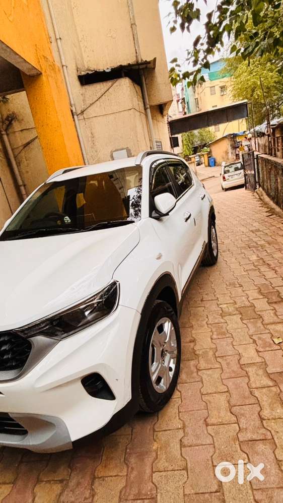 Kia Sonet Petrol 2023