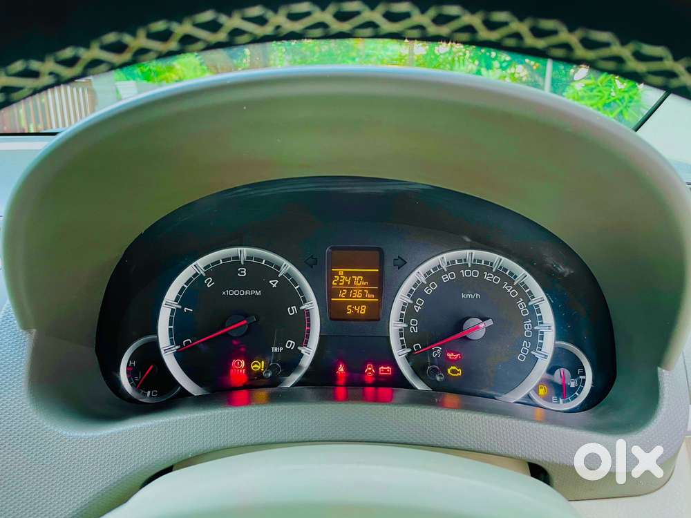 Maruti Suzuki Ertiga Shvs Vdi, 2013, Diesel