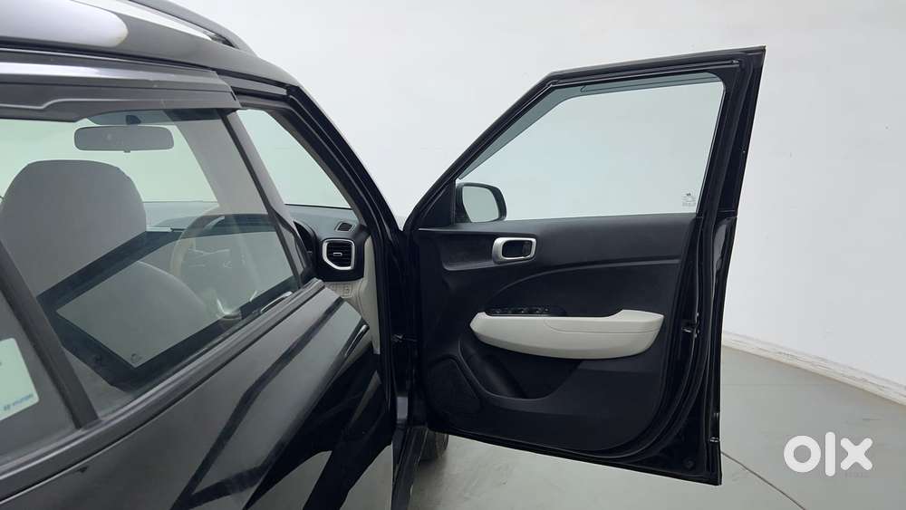 Hyundai Venue S Plus Mt 1.2 Kappa, 2025, Petrol