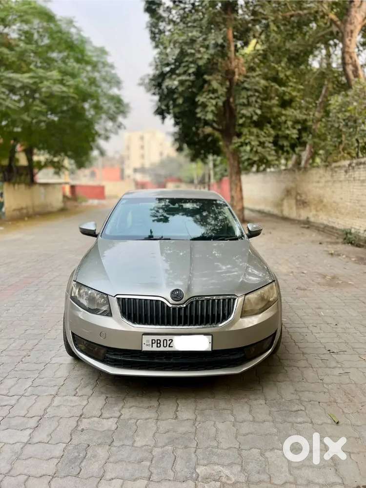 Skoda Octavia For Sale – Powerful, Premium & Well Maintained!