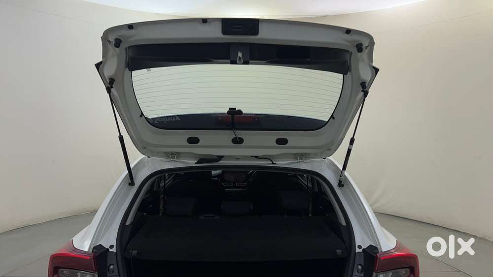 Toyota Glanza 1.2 V Amt, 2025, Petrol