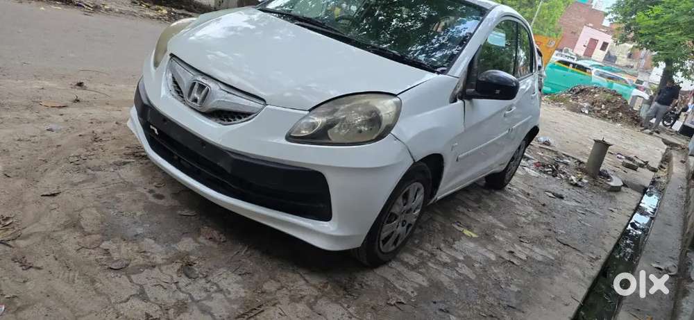 Honda Brio 2013