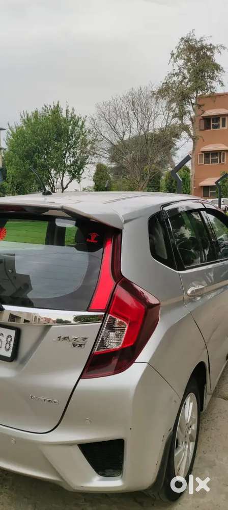 Honda Jazz 2015 Petrol Well Maintained