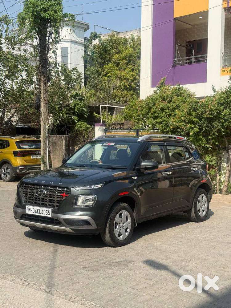 Hyundai Venue S, 2020, Petrol