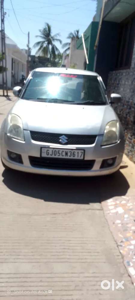 Maruti Suzuki Swift 2010 Cng & Hybrids 117181 Km Driven