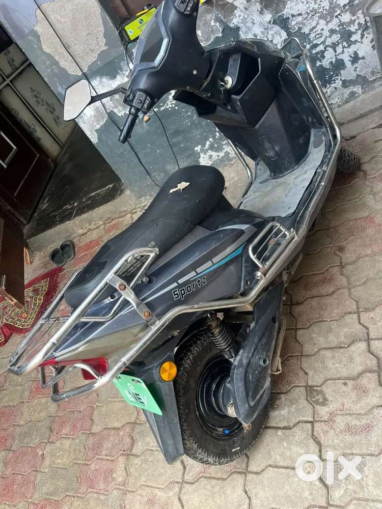 16000km se b kam chli hai only koi kami ni sab kuch ok hai